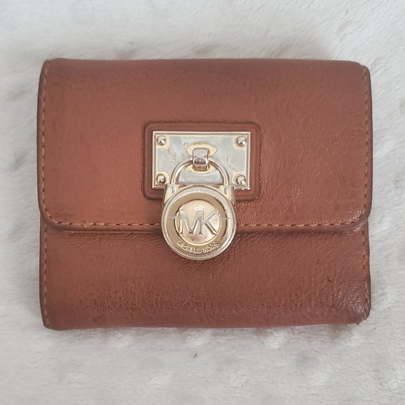 Michael Kors Wallet - Picture 1 of 3